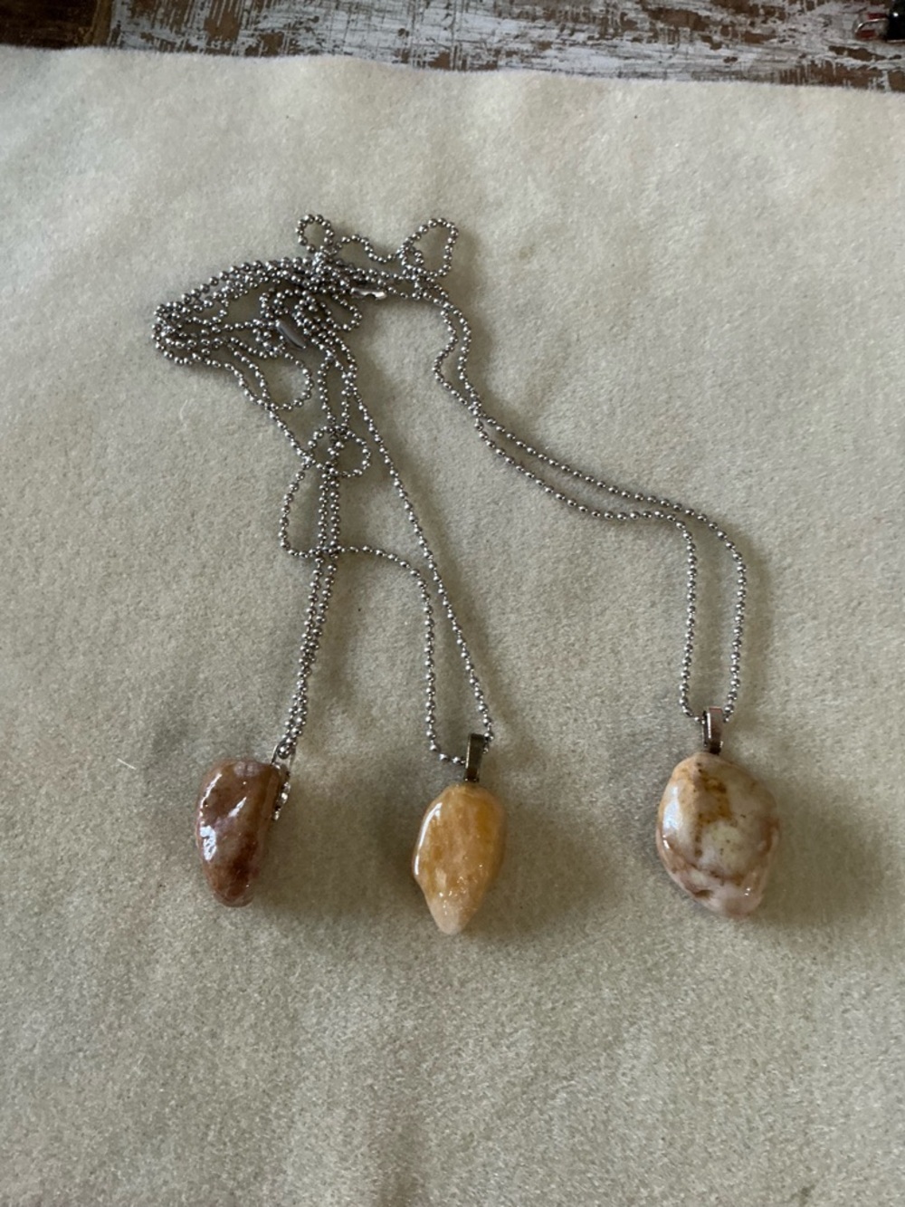 Handmade Brown Stone Pendant Necklace - Natural Beige Accent